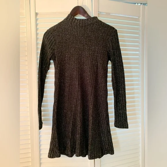 Urban Outfitters Black Dress - Picture 3 of 5